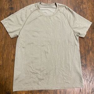lululemon Metal Vent Tech Short-Sleeve Shirt: Light Ivory/Sheer Oak, Large
